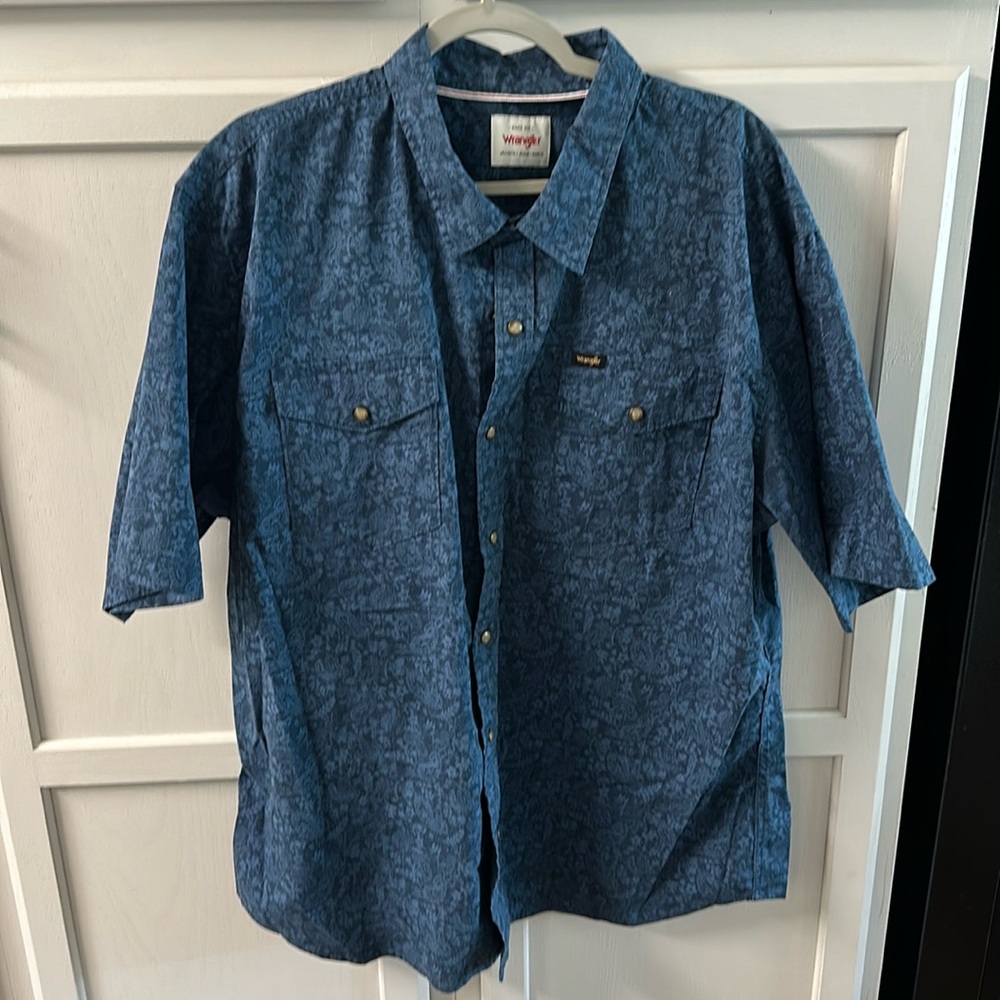 Wrangler Men’s Short sleeve button down - 2XL